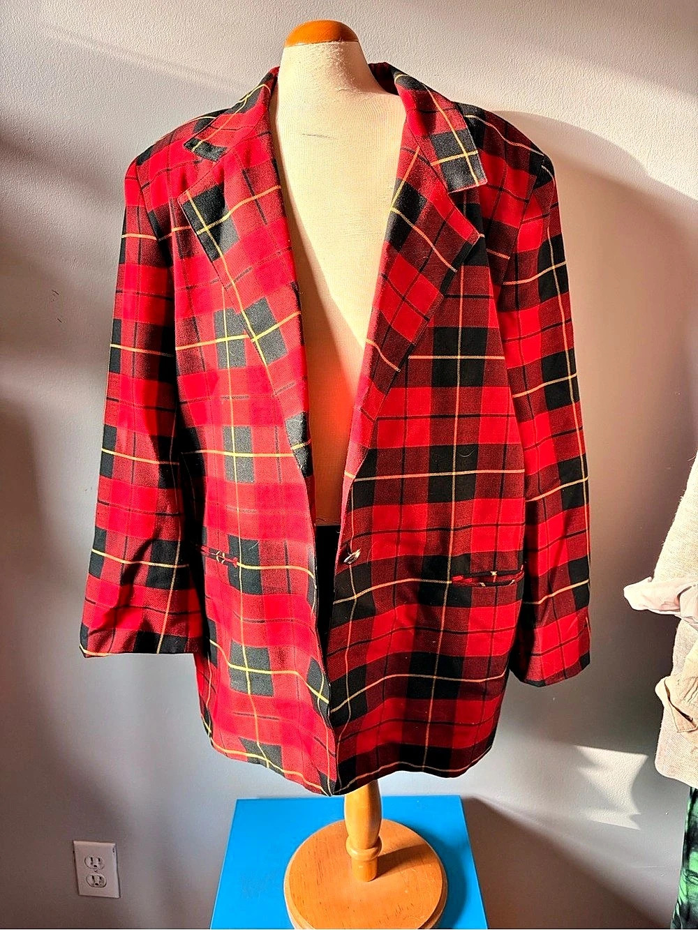 Jessie Plaid Blazer in Red & Black